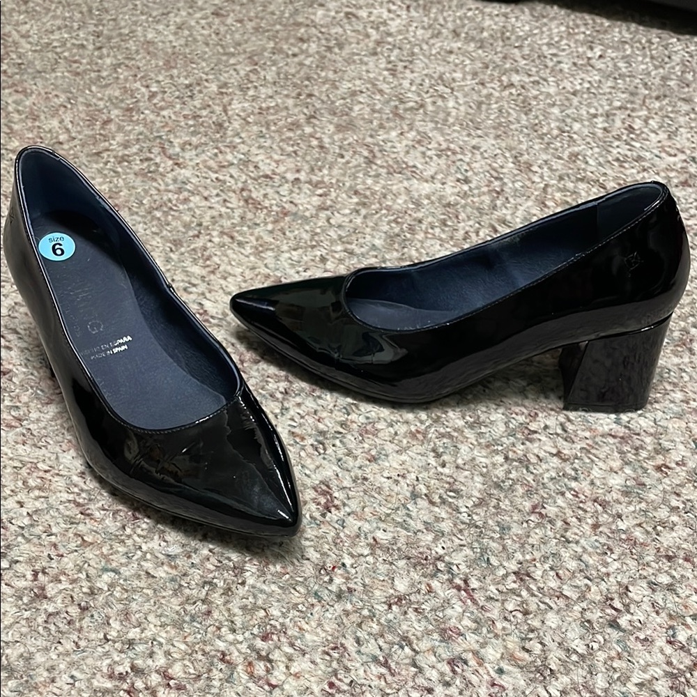 DorKing by fluchos Black Patent Leather Women's block Heels